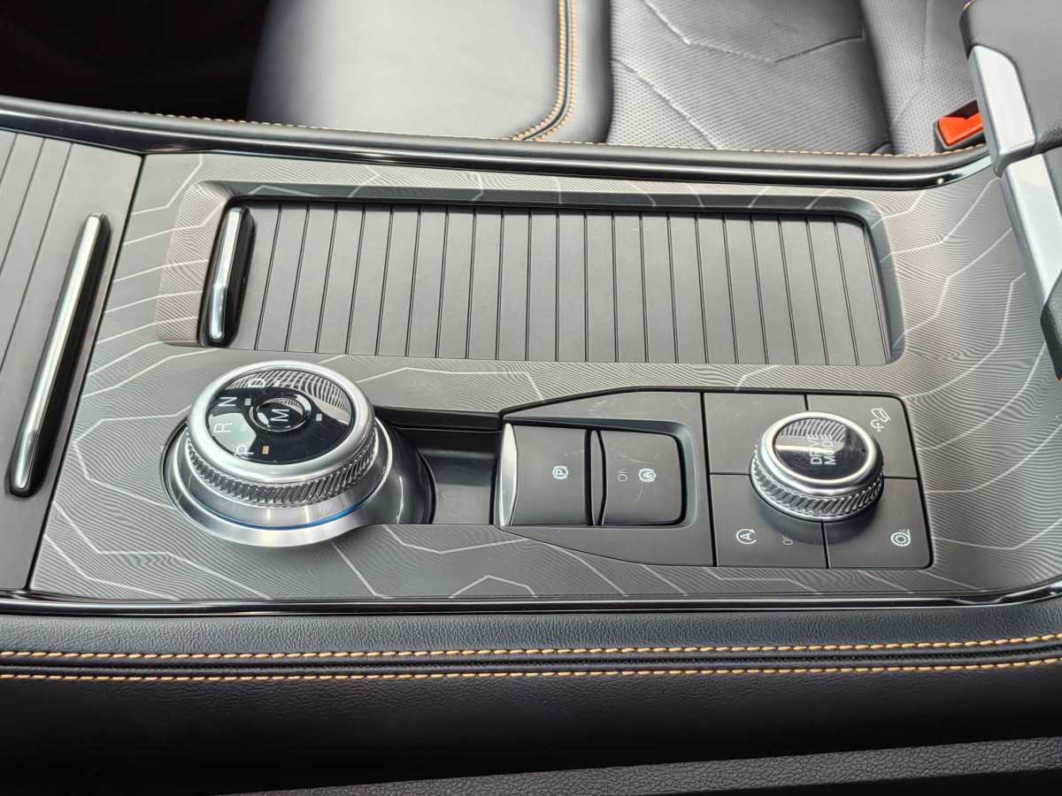 Ford Explorer 2024 immagine di auto #14