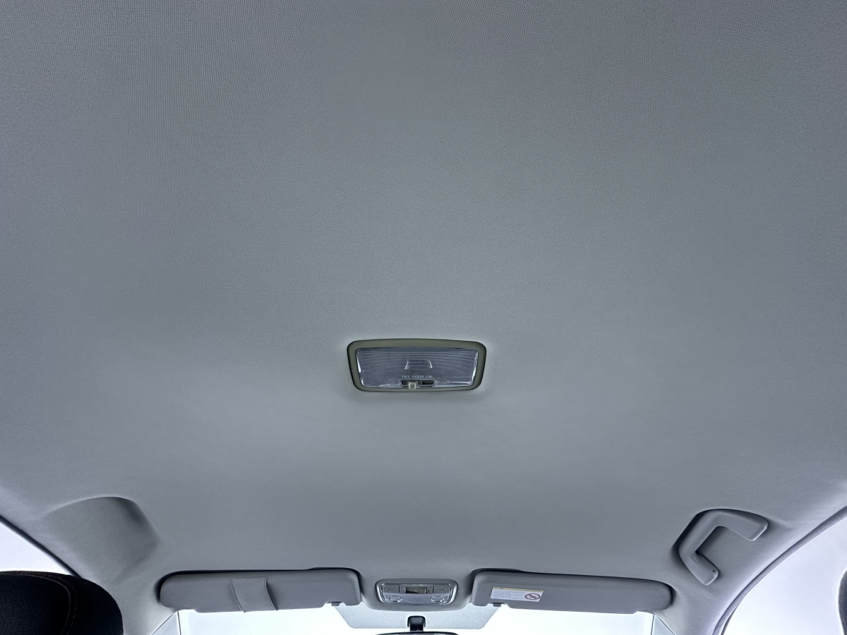 Great Wall C50 2015 car image #14