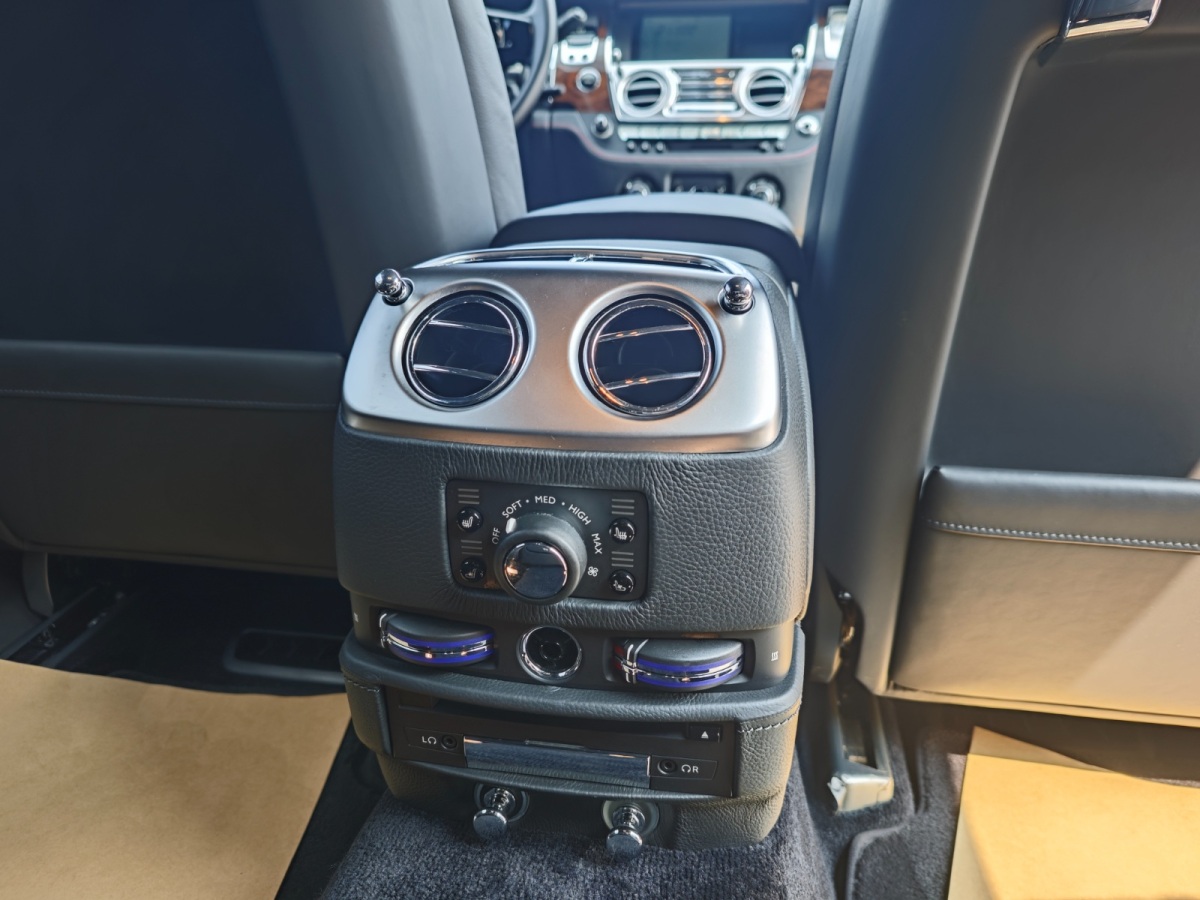 劳斯莱斯 古思特 2017 #14 劳斯莱斯 古思特 2017 汽车图片 #14