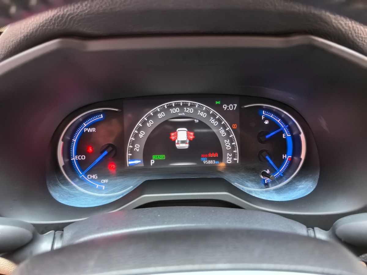 Toyota RAV4 2020 car image #14