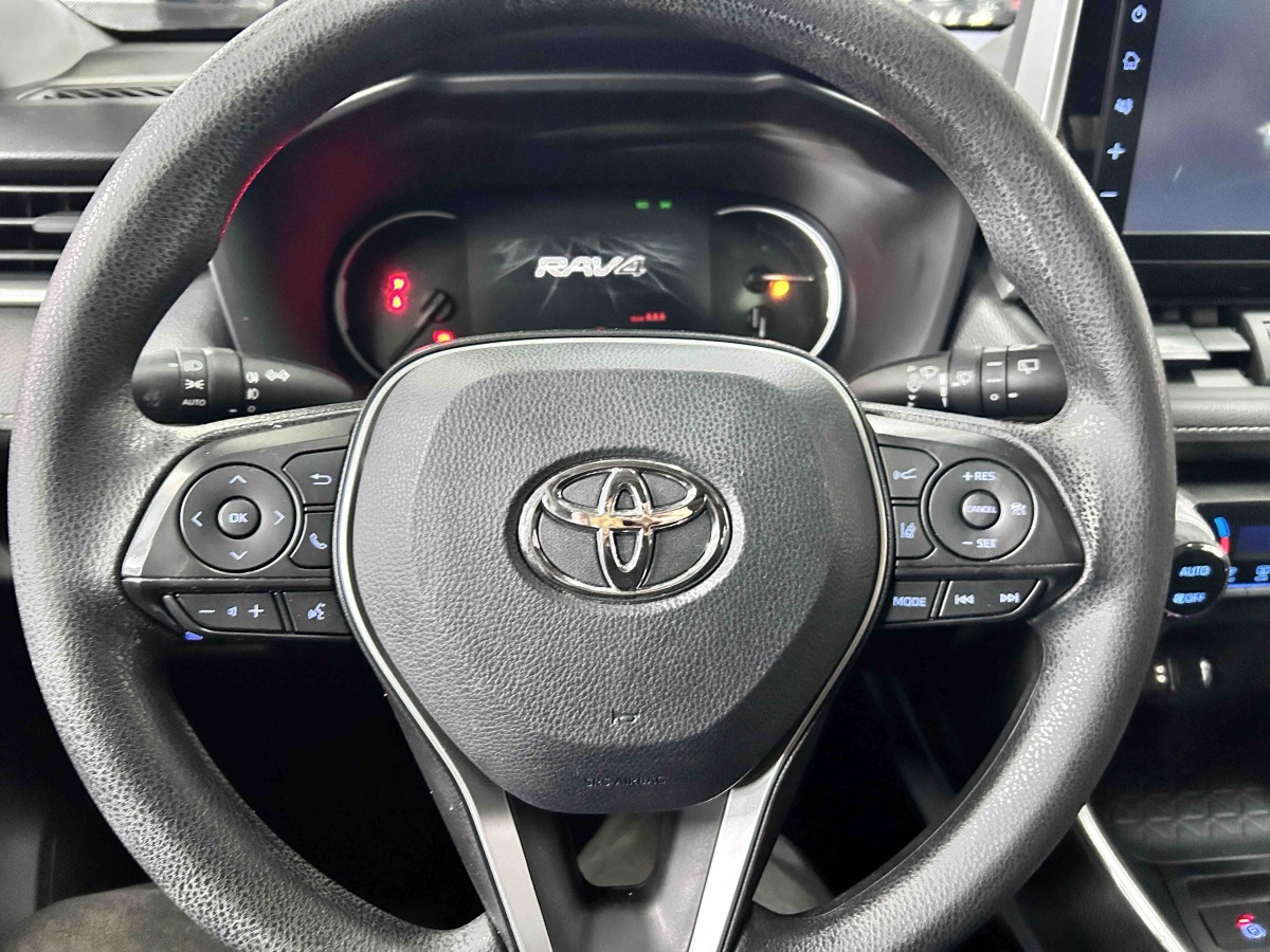 Toyota RAV4 2020 #14 Toyota RAV4 2020 car image #14