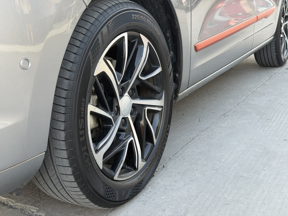 Haval Jolion 2021 car image #14