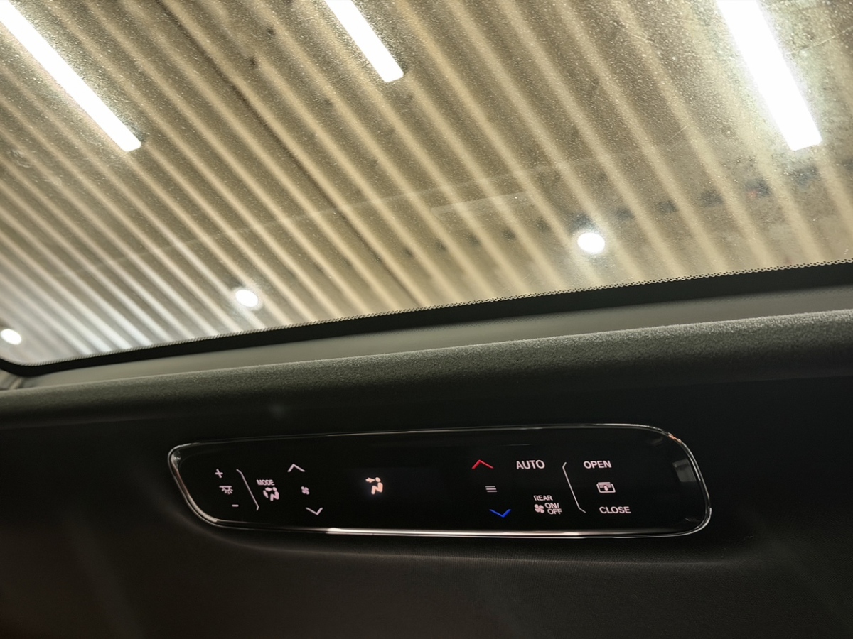 Honda Elysion 2024 #14 Honda Elysion 2024 car image #14