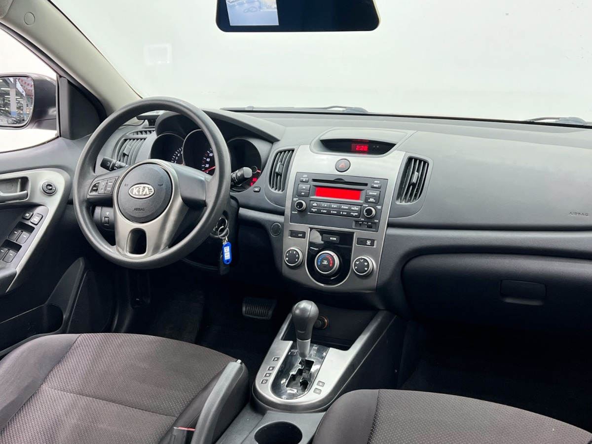 起亚 福瑞迪 2010 汽车图片 #14