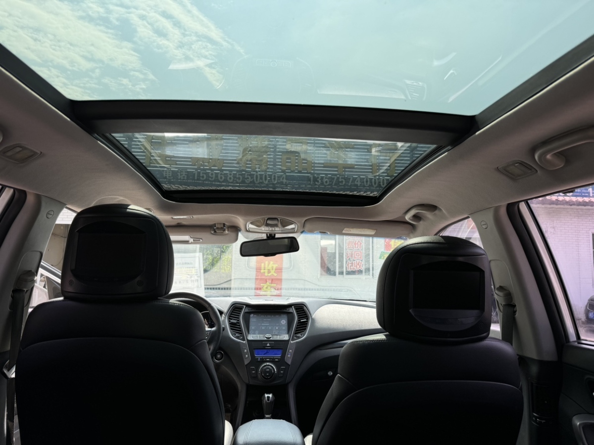Hyundai Santa Fe 2013 #14 Hyundai Santa Fe 2013 car image #14