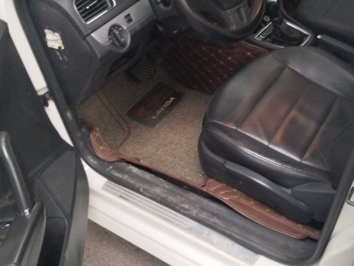 Volkswagen Gran Lavida 2014 car image #14