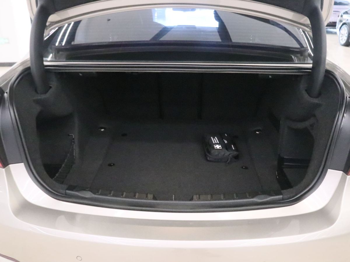 BMW 3 Series 2016 immagine di auto #14