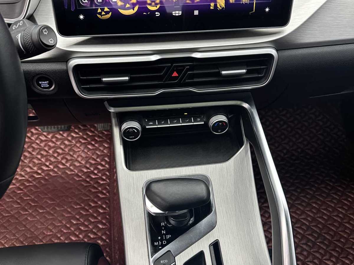 GEELY Coolray 2022 #14 GEELY Coolray 2022 car image #14
