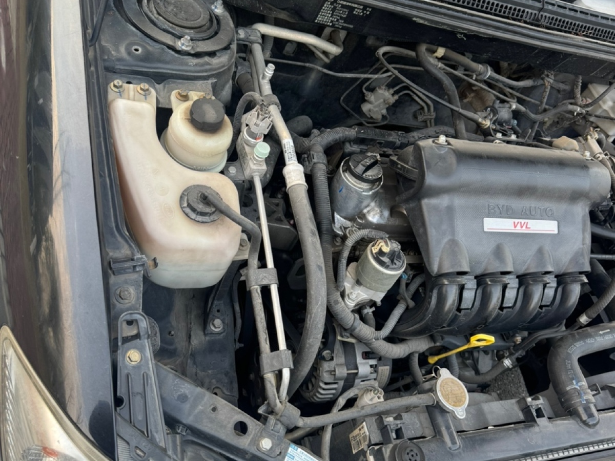 BYD F3 2015 car image #14