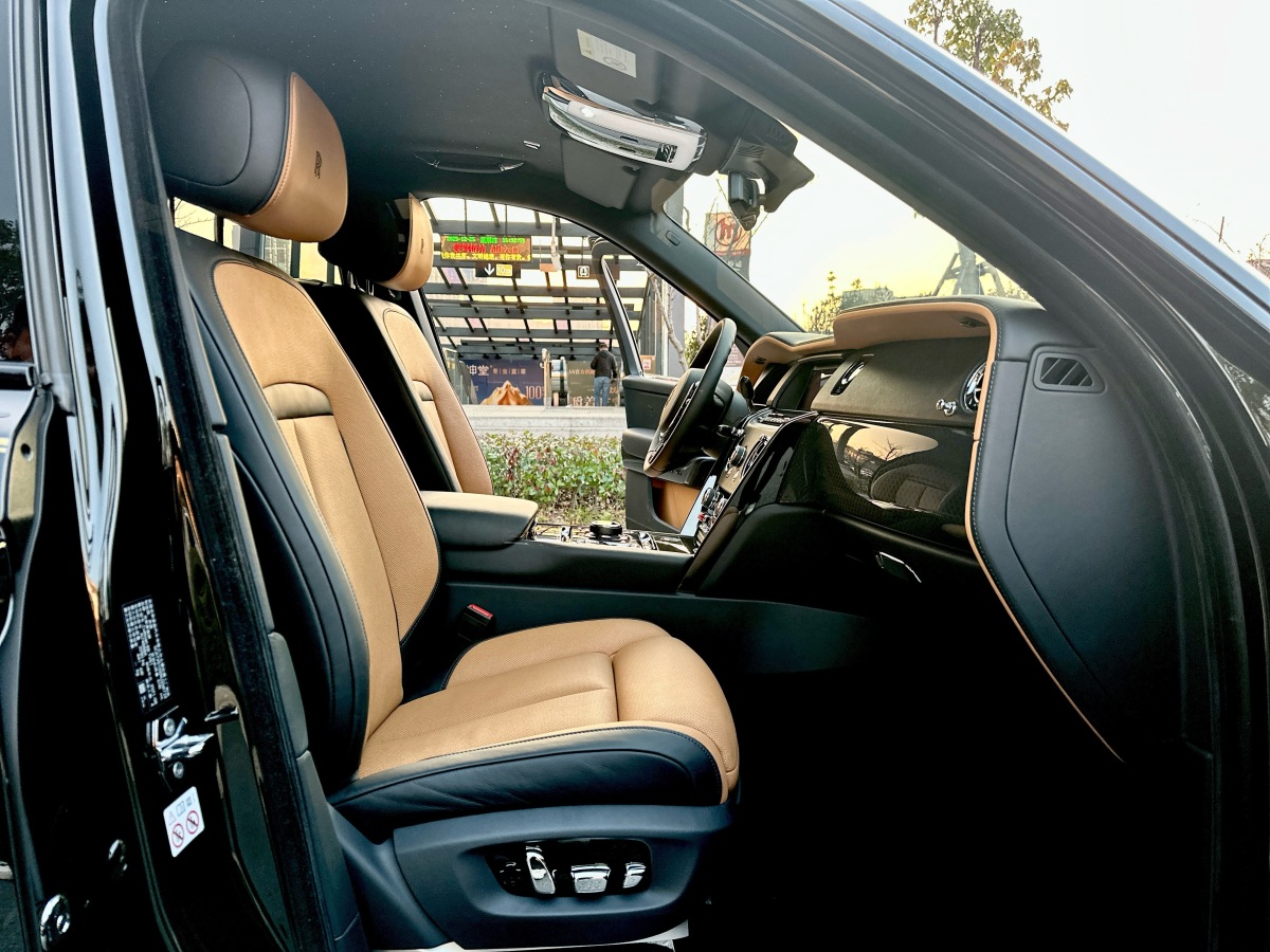 Rolls-Royce Cullinan 2022 immagine di auto #14