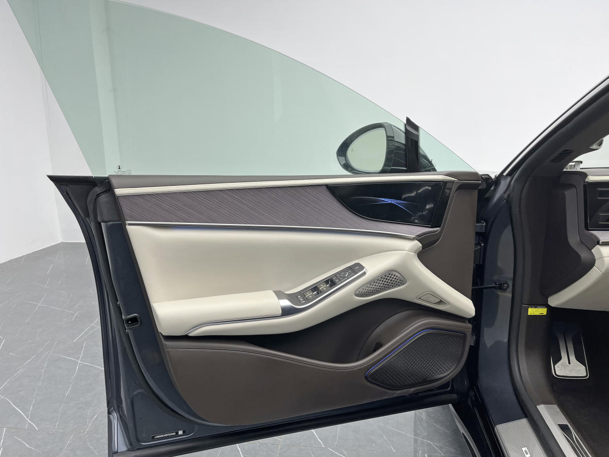 Denza Z9 2024 immagine di auto #14