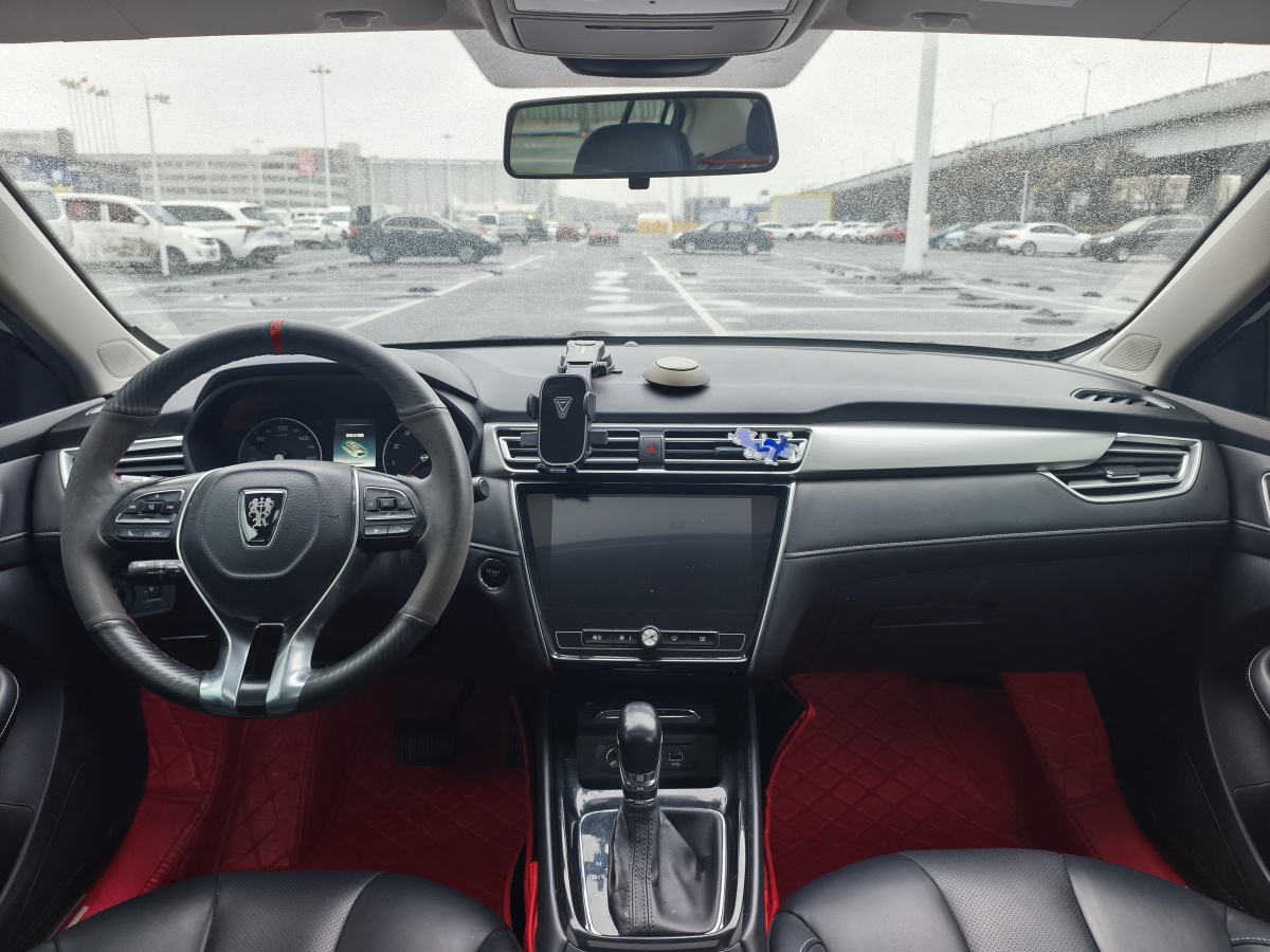 Roewe i5 2019 #14 Roewe i5 2019 car image #14