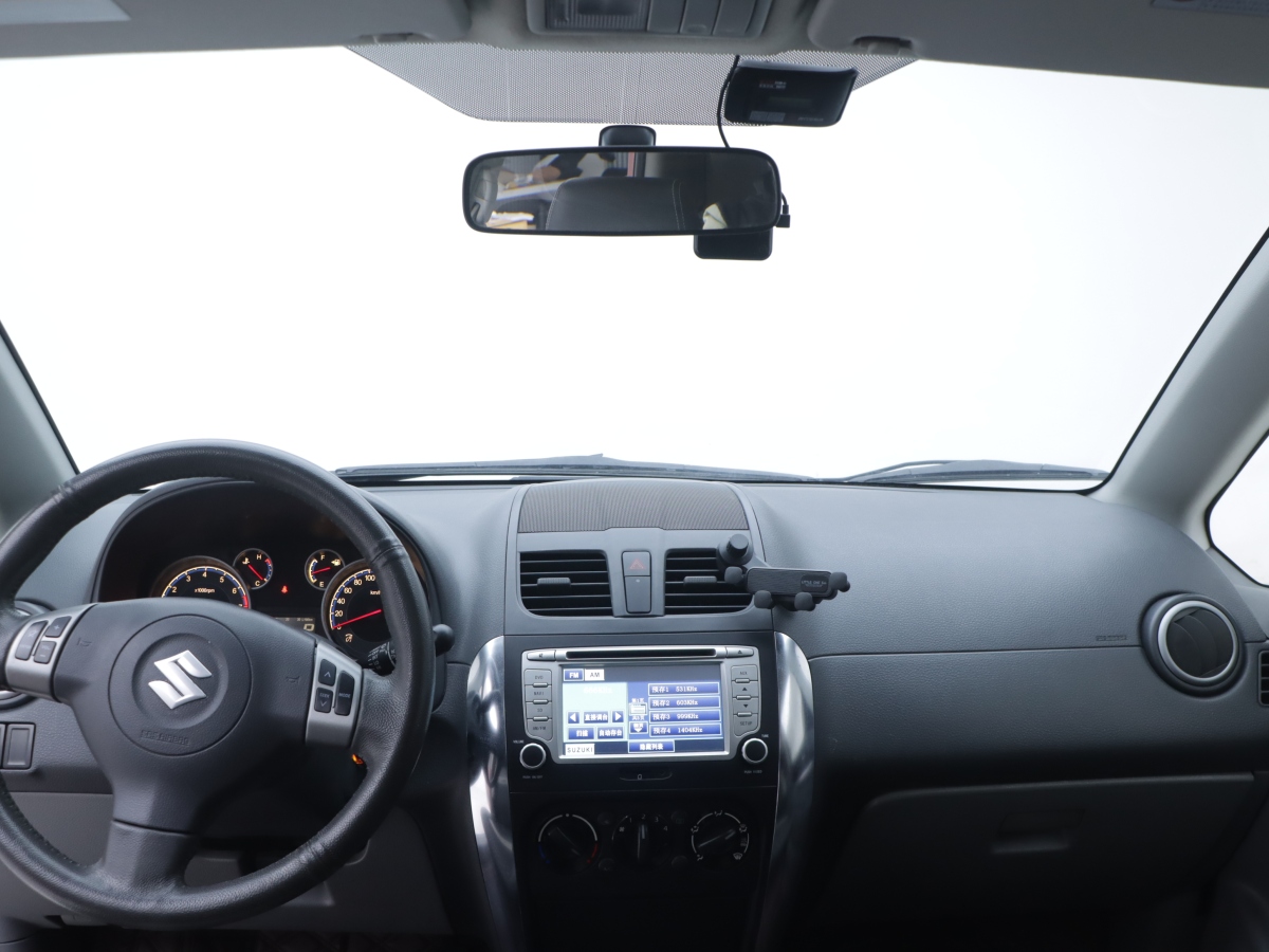 铃木 天语 SX4 2011 汽车图片 #14