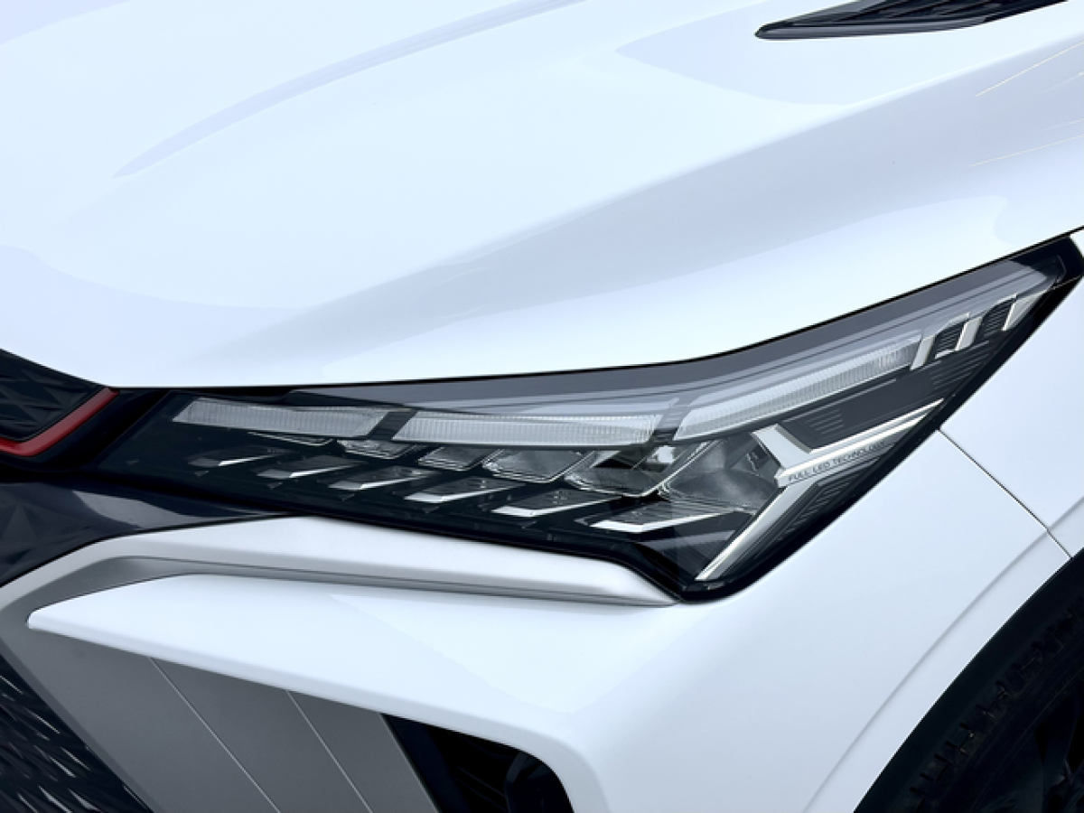 GEELY Coolray 2024 car image #14