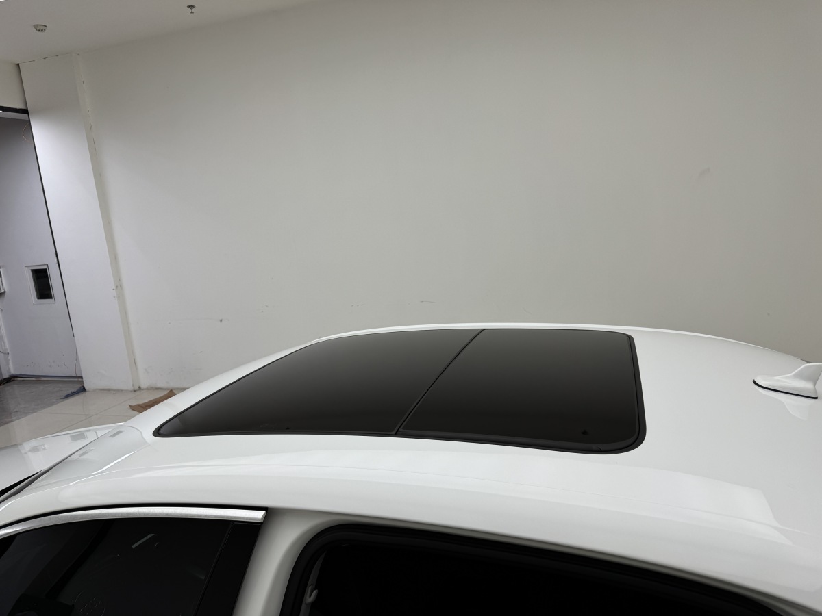 Audi A4L 2017 #14 Audi A4L 2017 car image #14