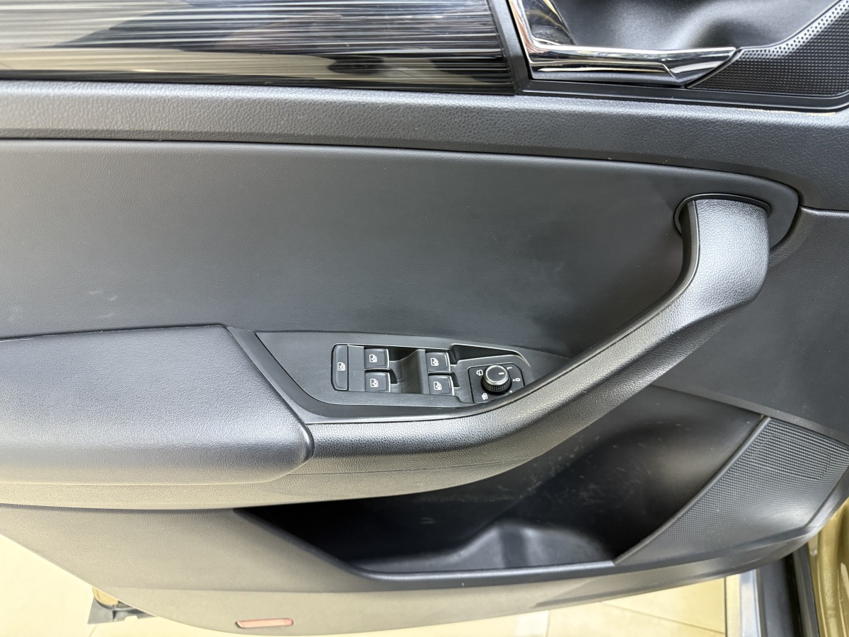 Skoda Kodiaq 2018 #14 Skoda Kodiaq 2018 car image #14