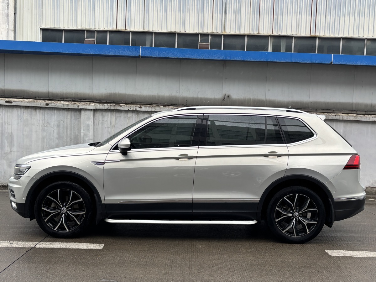 Volkswagen Tiguan X 2017 car image #14