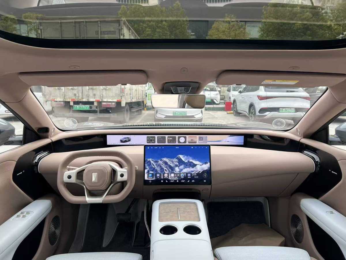 Avatr 07 2025 car image #14