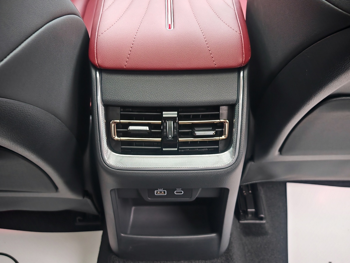 HongQi H5 2024 #14 HongQi H5 2024 car image #14