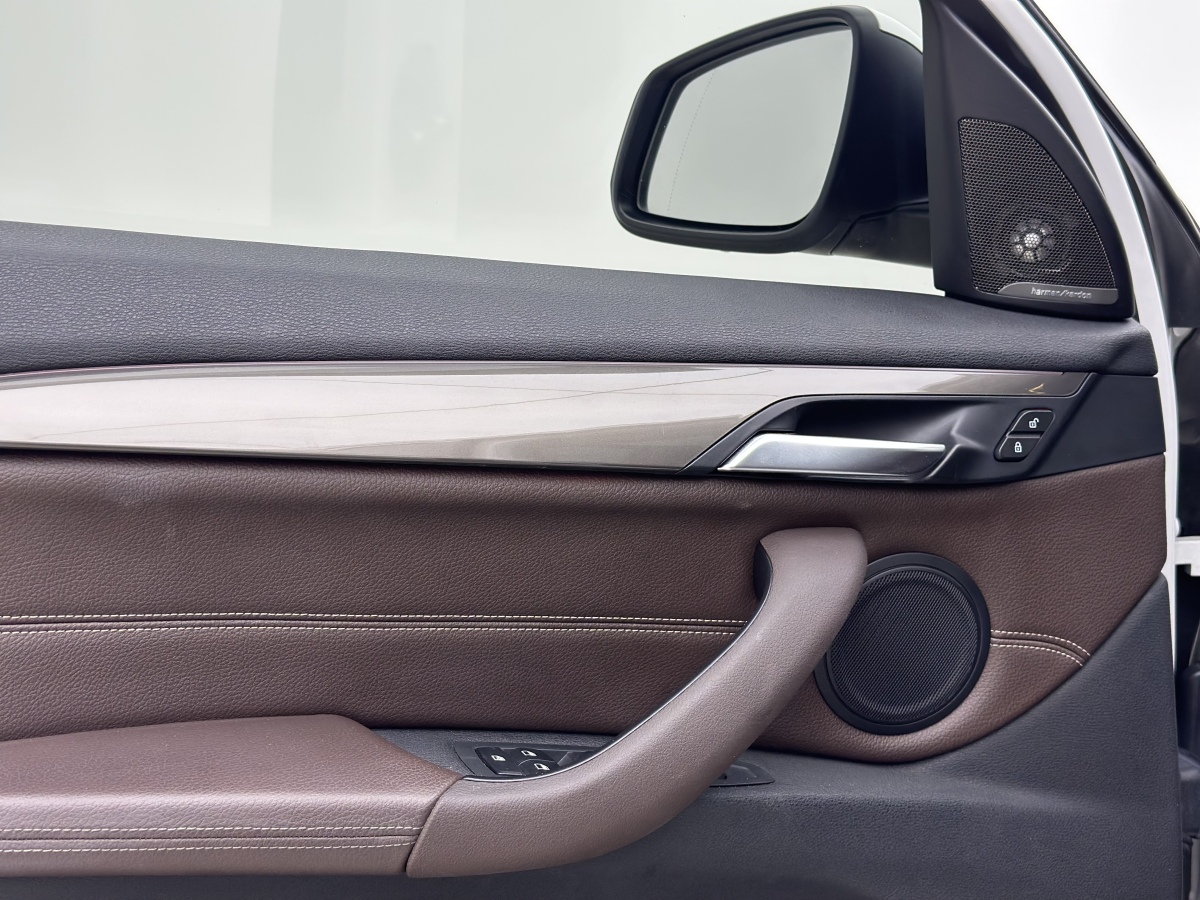 BMW X1 2017 car image #14