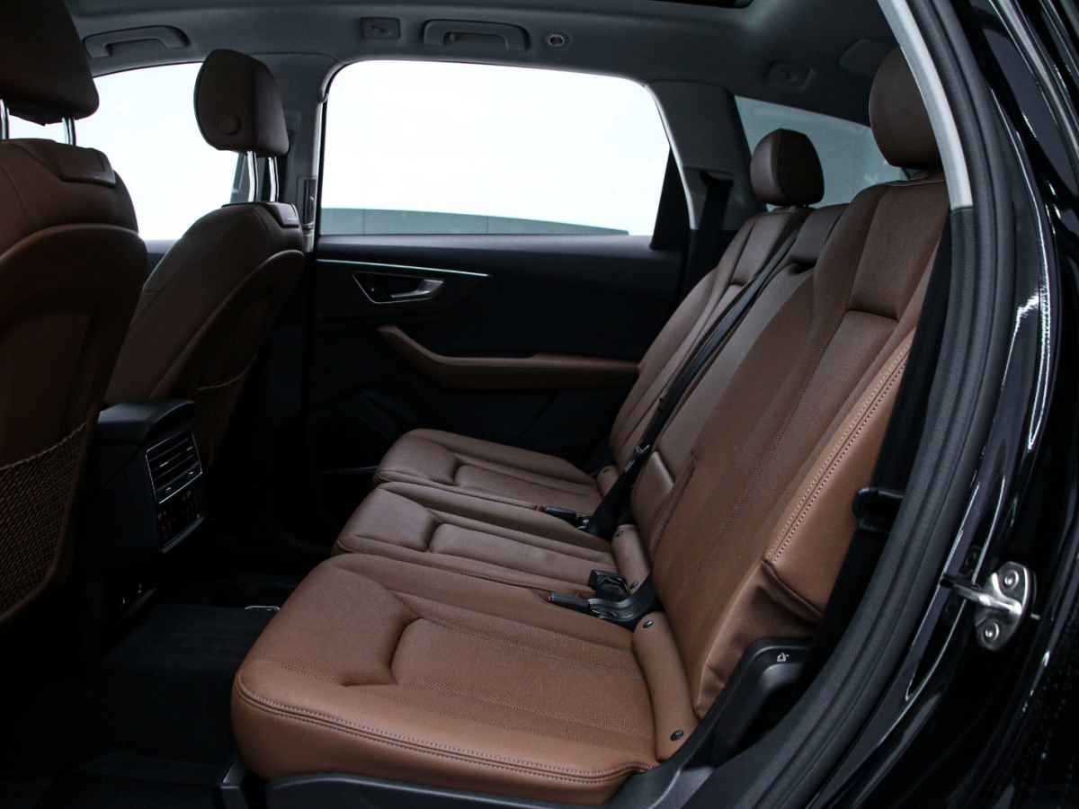 Audi Q7 2025 #14 Audi Q7 2025 car image #14