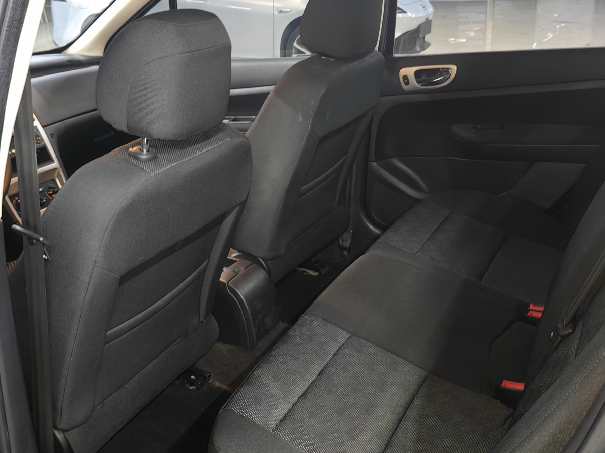 标致 标致307 2011 汽车图片 #14