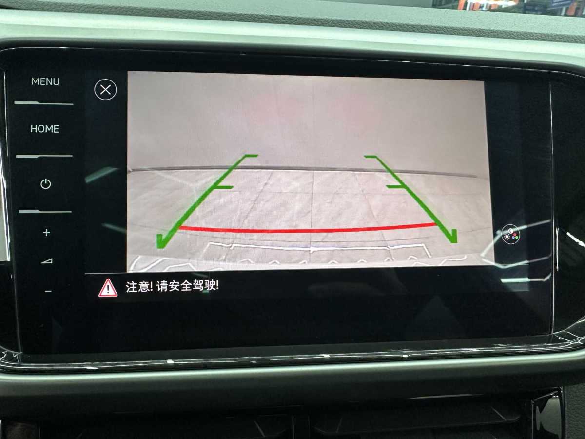 Volkswagen T-Cross 2021 #14 Volkswagen T-Cross 2021 car image #14