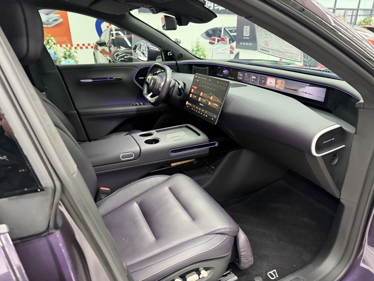 Avatr 07 2025 car image #14