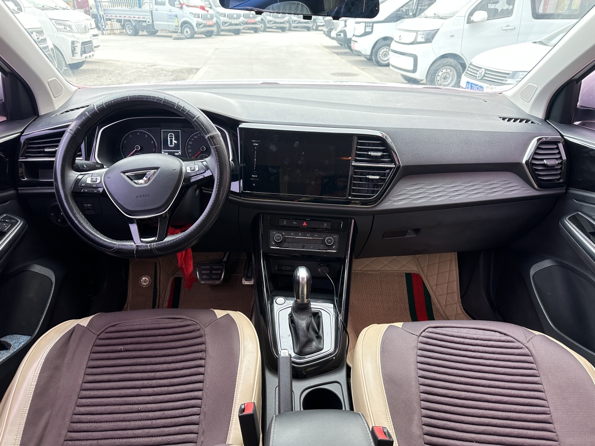 Jetta VS5 2021 car image #14