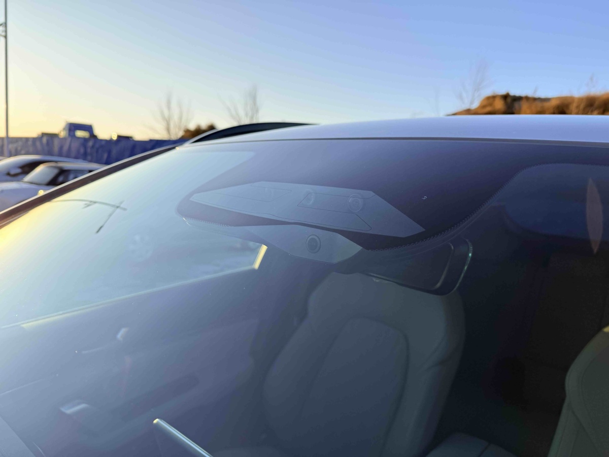 BYD Tang New Energy 2025 car image #14