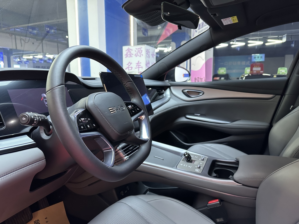 BYD Seal 07 DM-i 2025 صورة سيارة #14