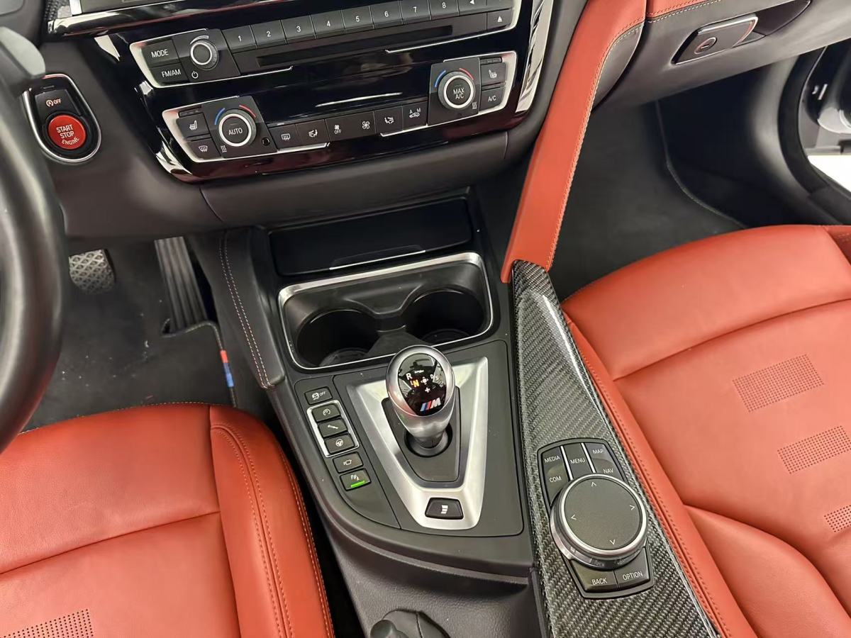 宝马 宝马M4 2018 汽车图片 #14