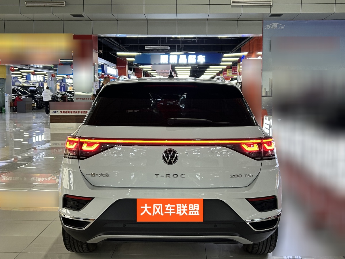 Volkswagen T-Roc 2025 immagine di auto #14