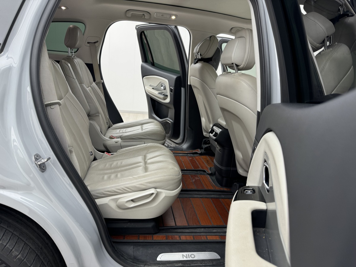 蔚来 蔚来ES8 2019 汽车图片 #14