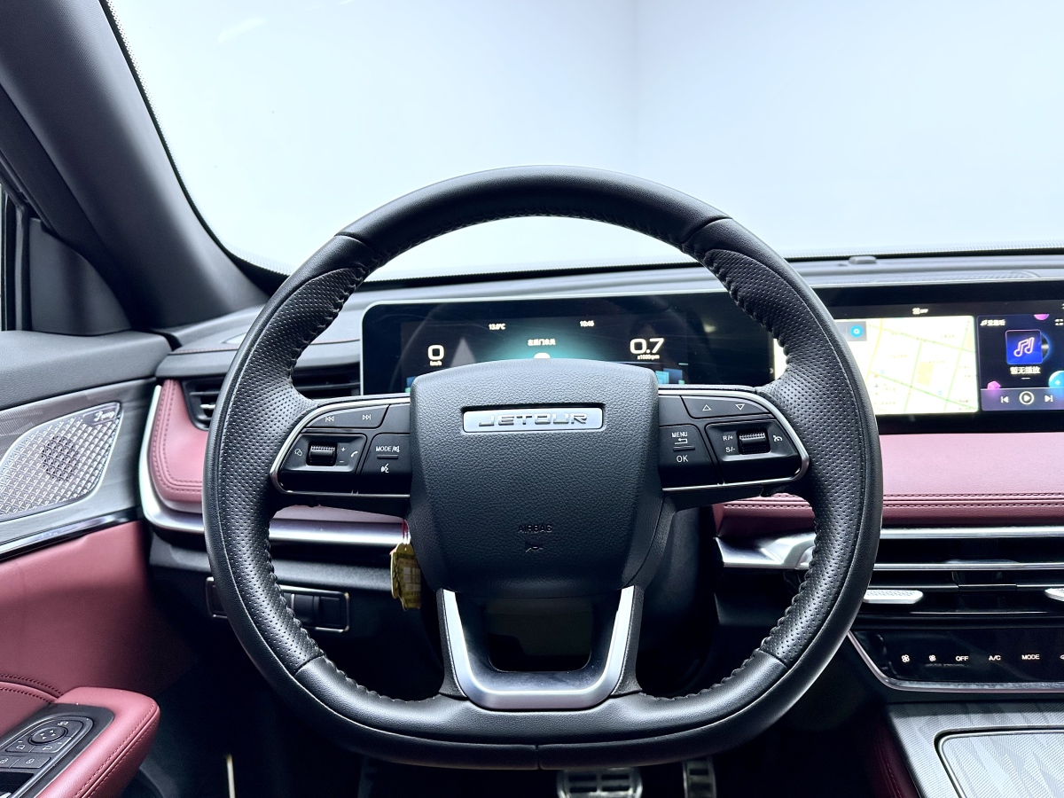 Jetour X70 PLUS 2024 صورة سيارة #14