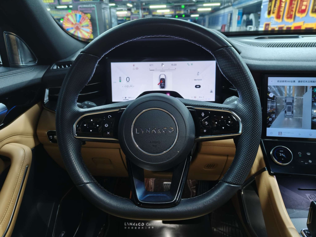 Lynk & Co 09 EM-P 2022 car image #14