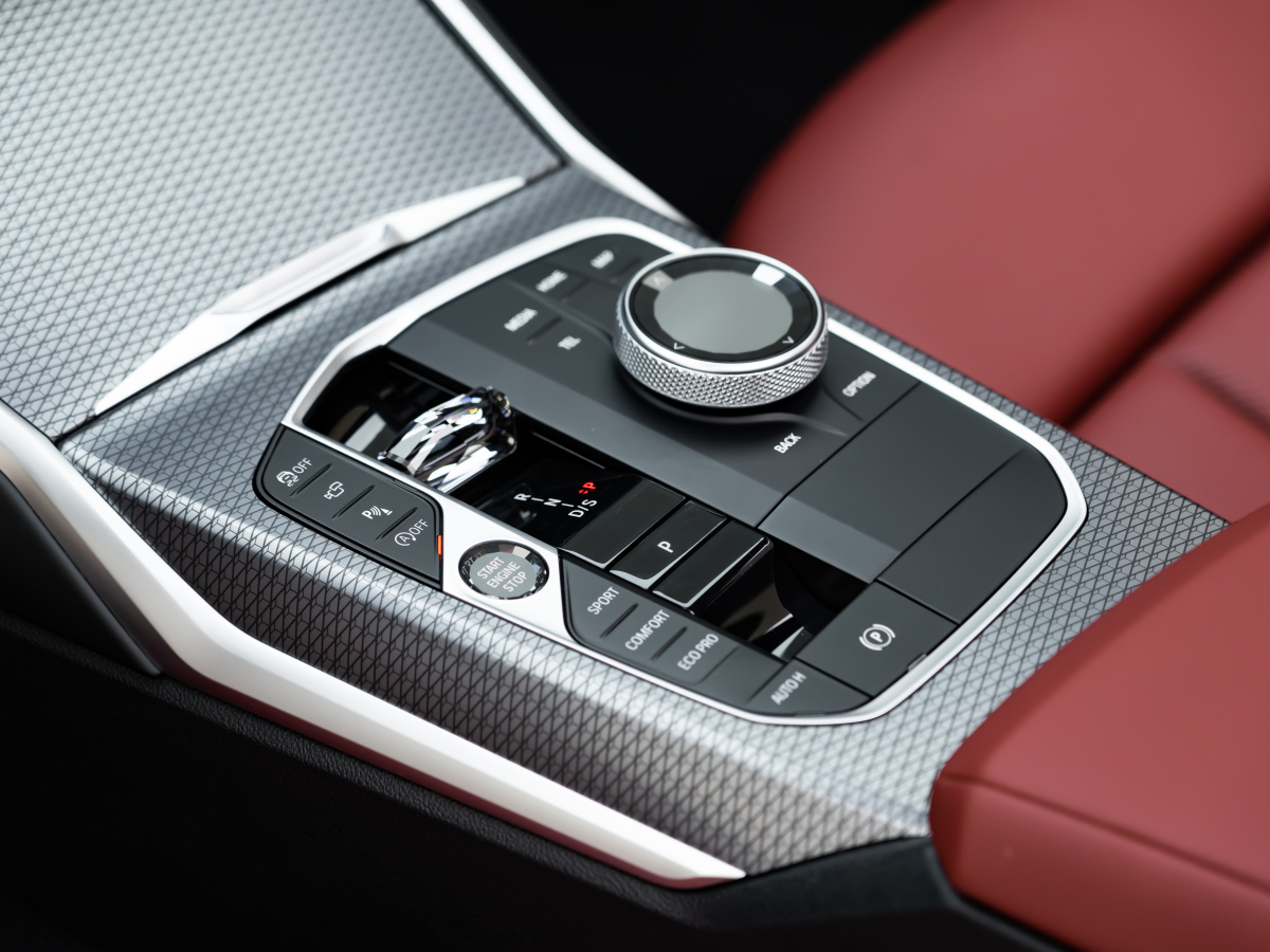 BMW 4 Series 2024 car image #14