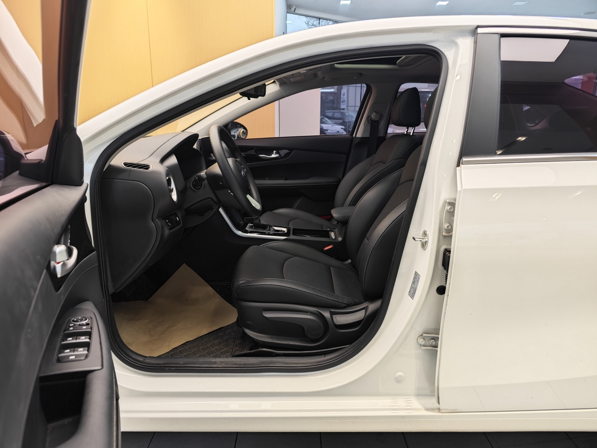 Kia K3 2020 изображение автомобиля #14