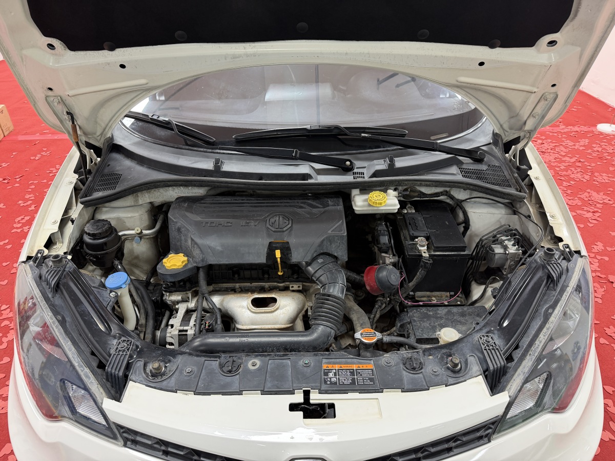 MG 3 2015 immagine di auto #14