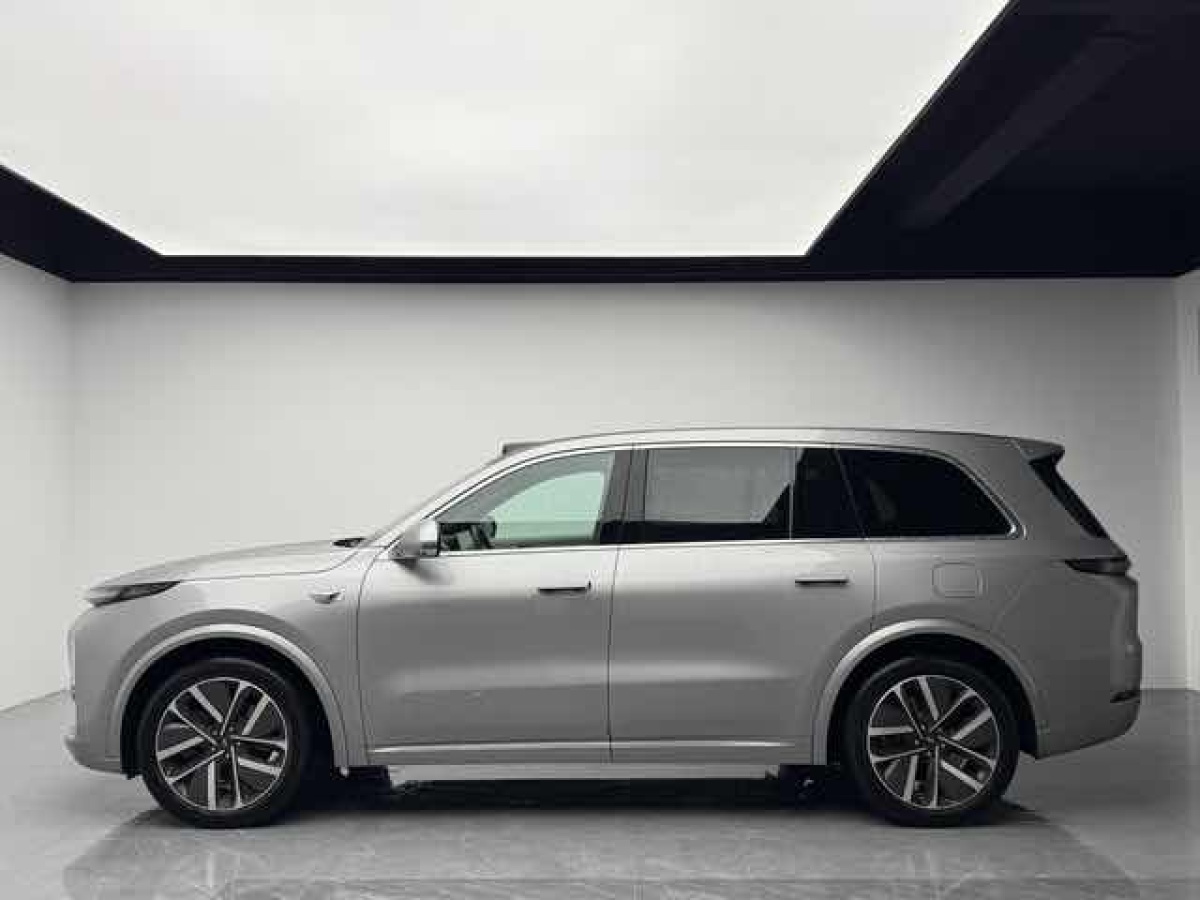 Li L9 2022 imagem de carro #14