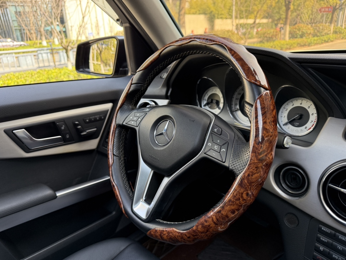 Mercedes-Benz GLK Class 2014 car image #14