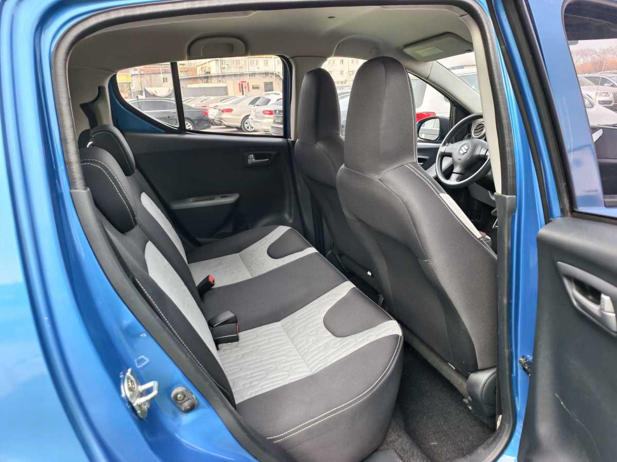 Suzuki Alto 2015 imagen de coche #14