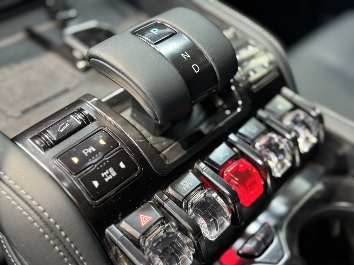 FangChengBao Leopard 5 2025 immagine di auto #14