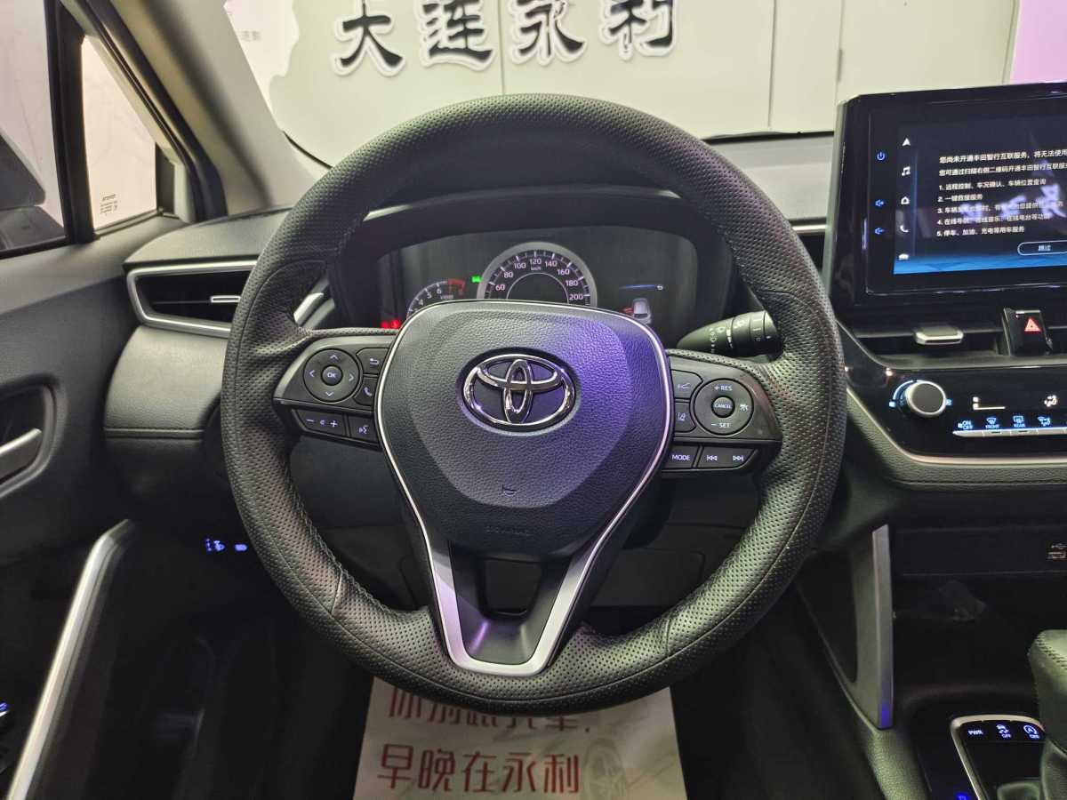 Toyota Corolla Cross 2022 immagine di auto #14