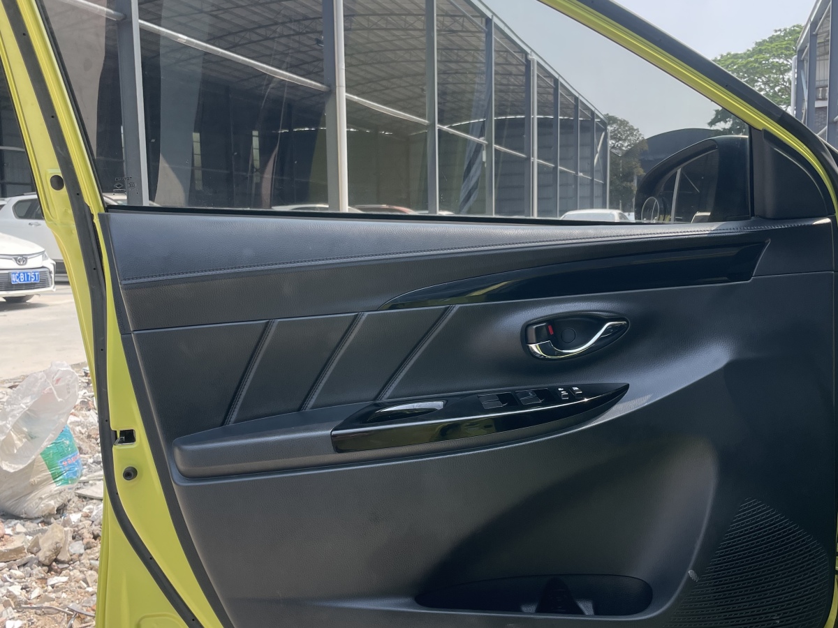 Toyota Yaris L Zhixuan 2022 immagine di auto #14