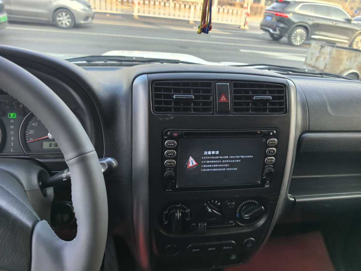 Suzuki Jimny (Imported) 2013 imagen de coche #14