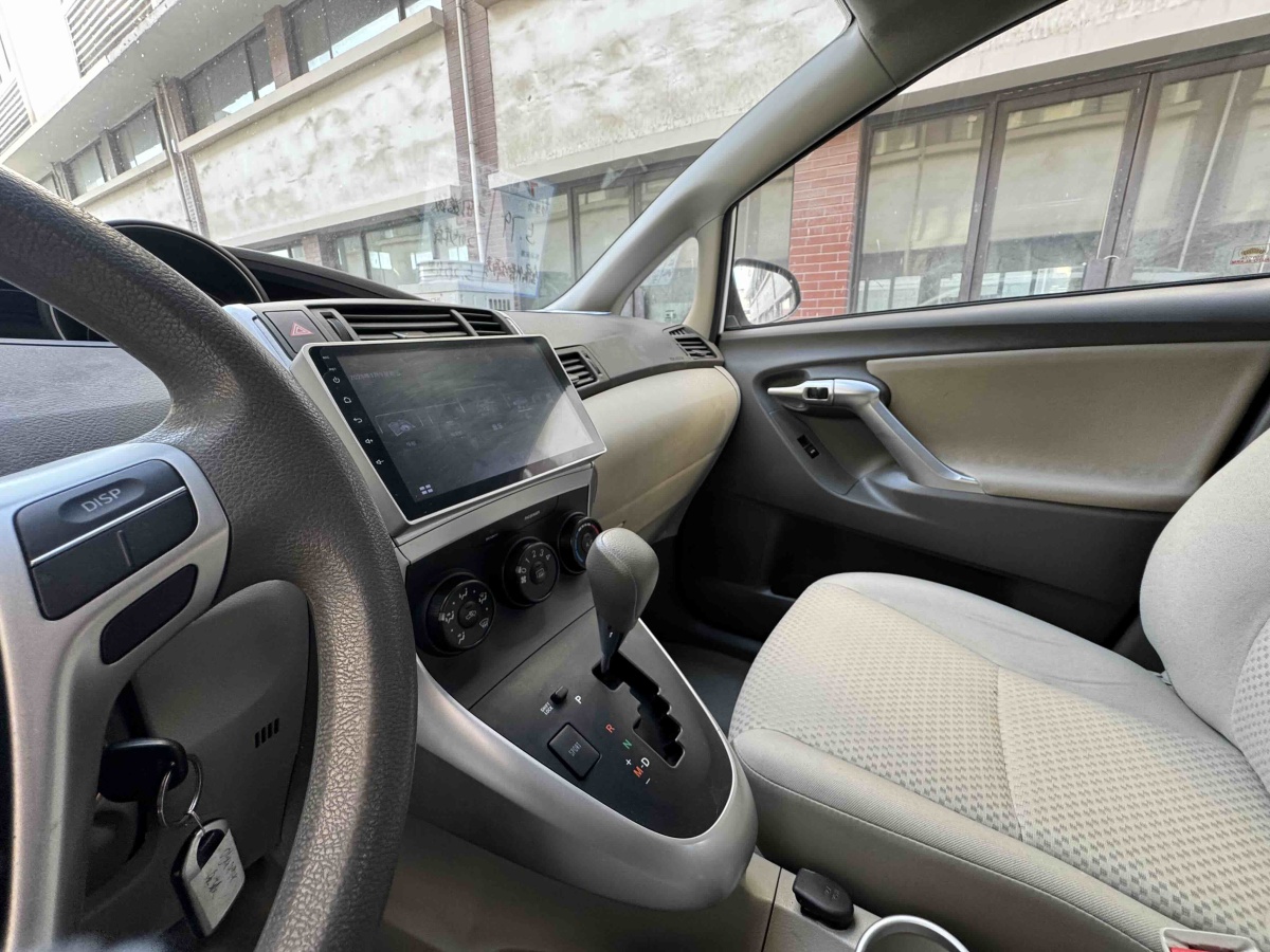 Toyota Verso 2014 car image #14