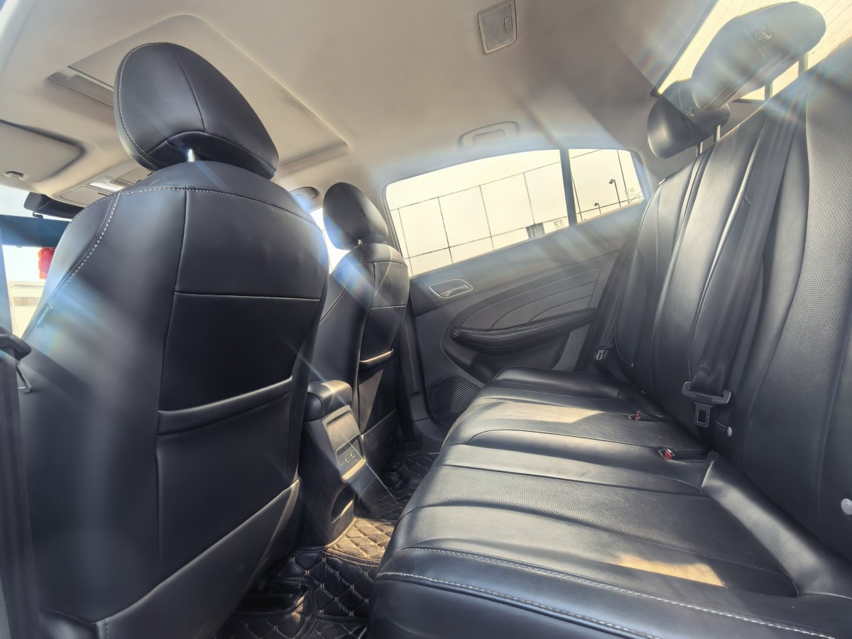 荣威 荣威i5 2019 汽车图片 #14