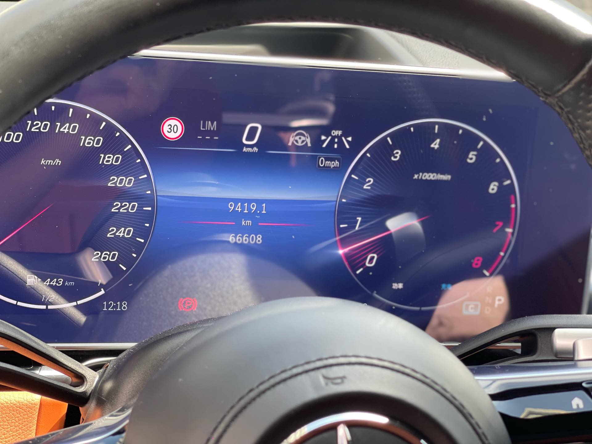 Mercedes-Benz V Class 2023 car image #14