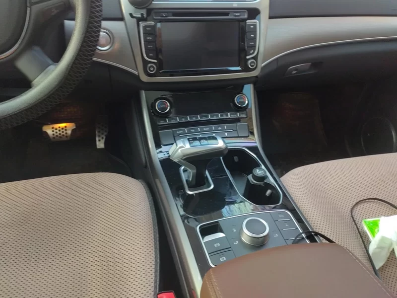 哈弗 哈弗H8 2017 汽车图片 #14